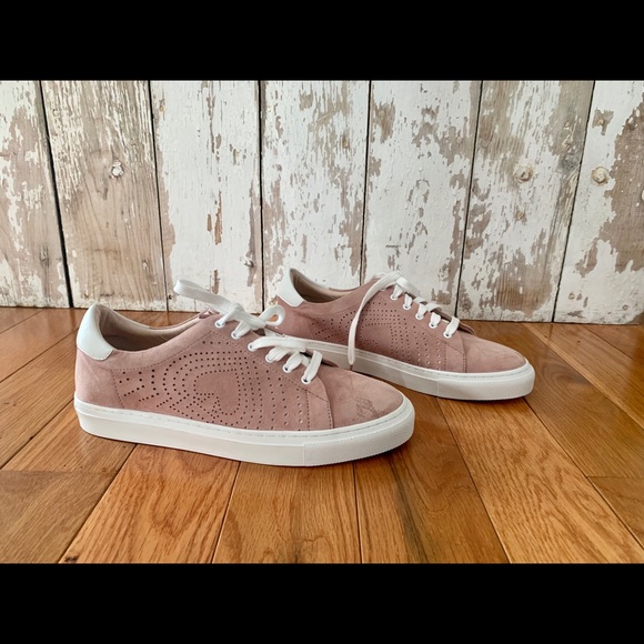 kate spade Shoes - Kate Spade New York Blush Aaron Sneakers Size 8